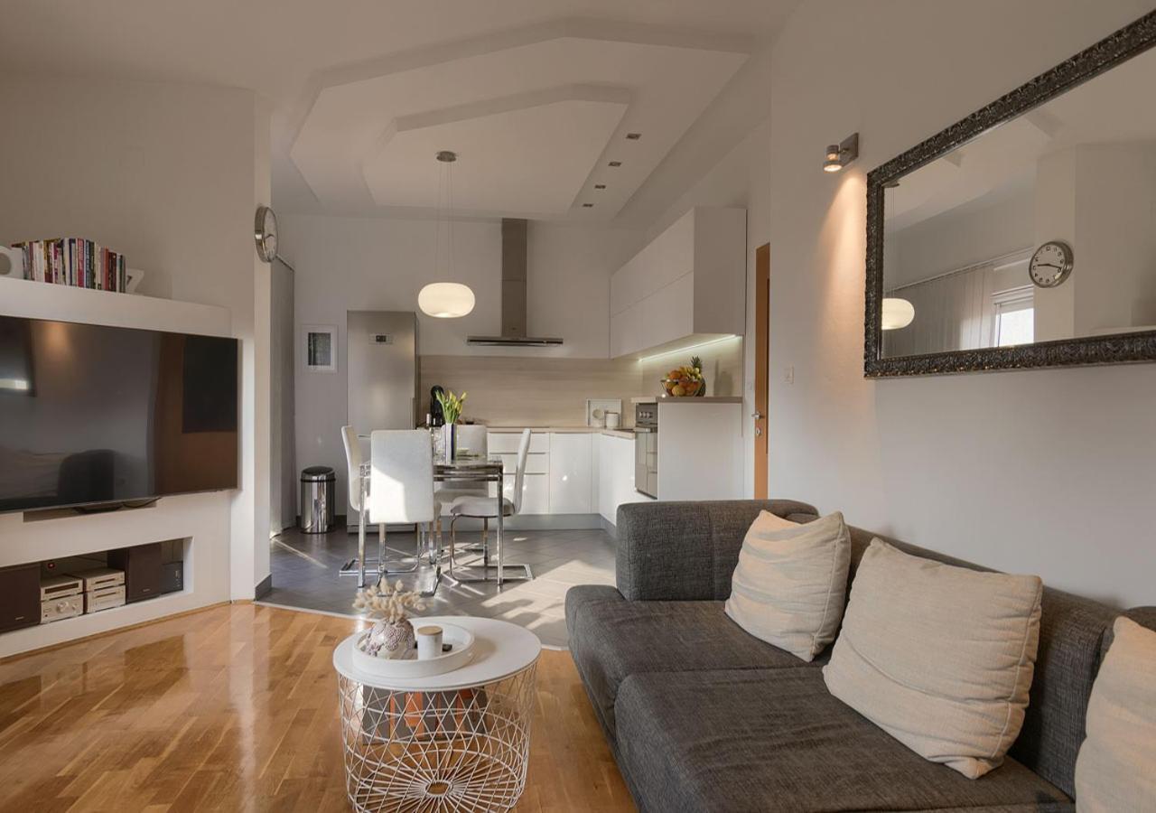 Apartment Leki - Newly Renovated, Modern City Spot Pula Zewnętrze zdjęcie