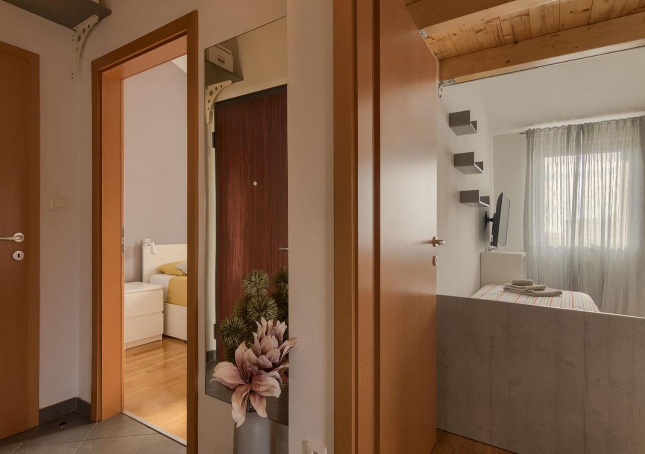 Apartment Leki - Newly Renovated, Modern City Spot Pula Zewnętrze zdjęcie